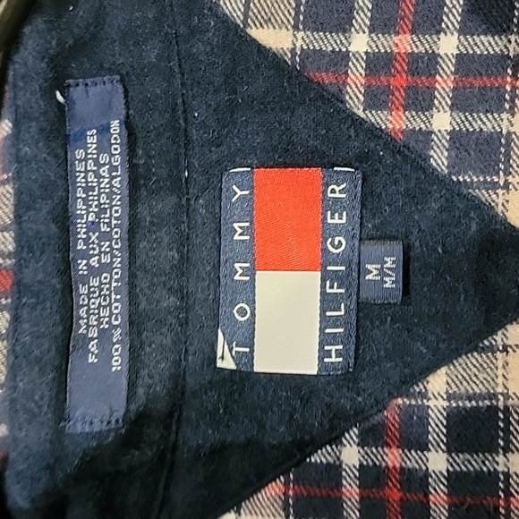 Vintage tommy hell figure button up - Picture 3 of 3